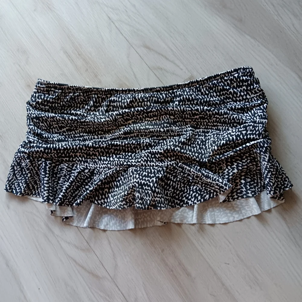 La Blanca Bikini Tie Halter Top Swim Skirt Black White Size 10 - Picture 9 of 16